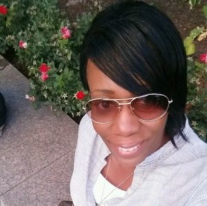 Meet your Posher, Renay