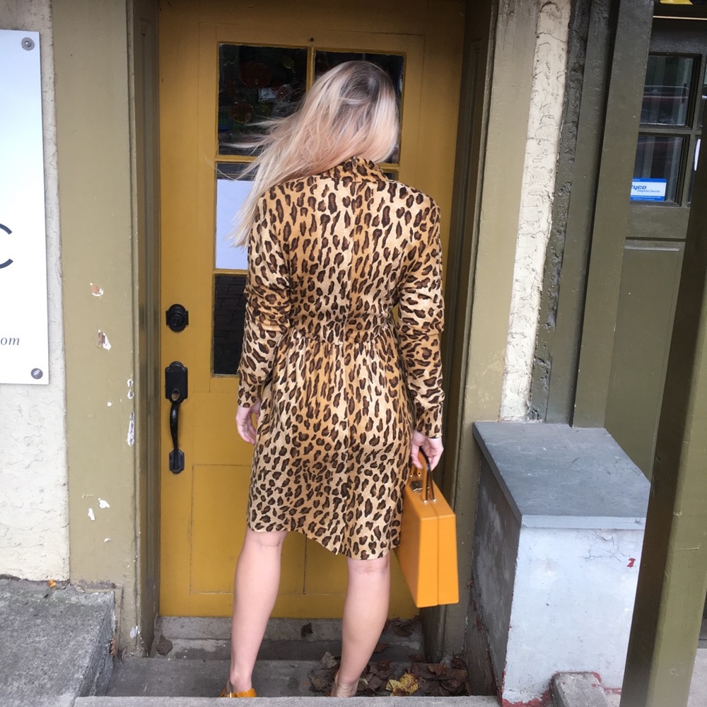 Vintage leopard dress πPM Editor pick π SALE π - Picture 6 of 8