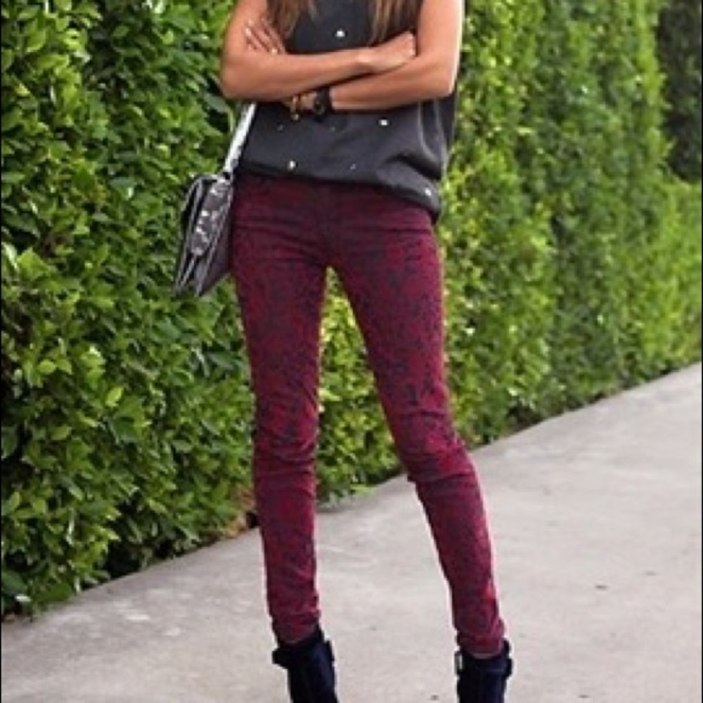 Texurized J Brand 👖 Jeans