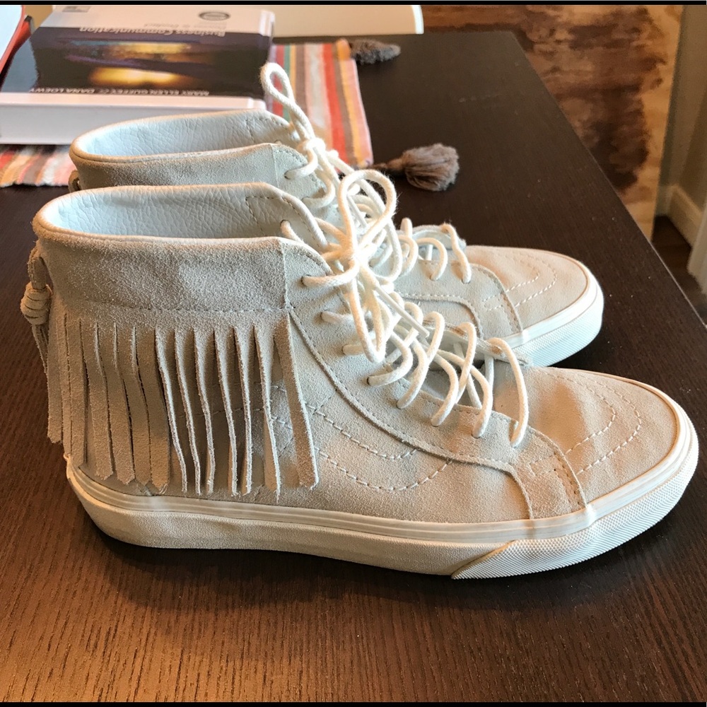 HIGHTOP FRINGE VANS
