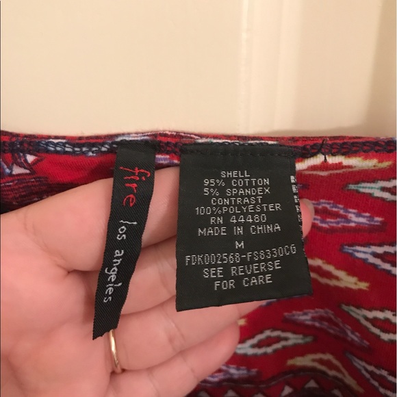 Adorable Bustier style fit and flare dress - Picture 3 of 4