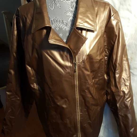 Jacket - Picture 2 of 5