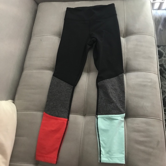 🚫 SOLD 🚫: Lululemon Pedal to the Medal (4) - Picture 2 of 5