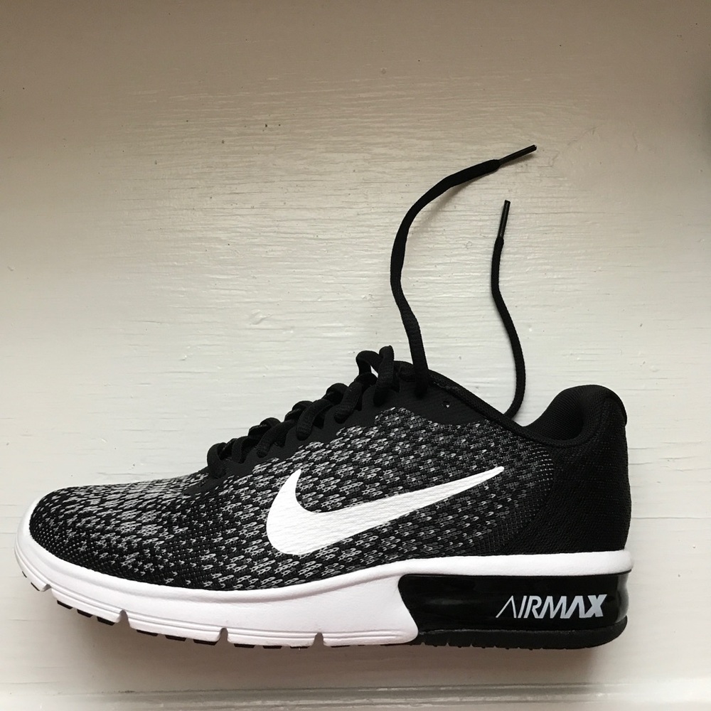 Nike air max sequent 2