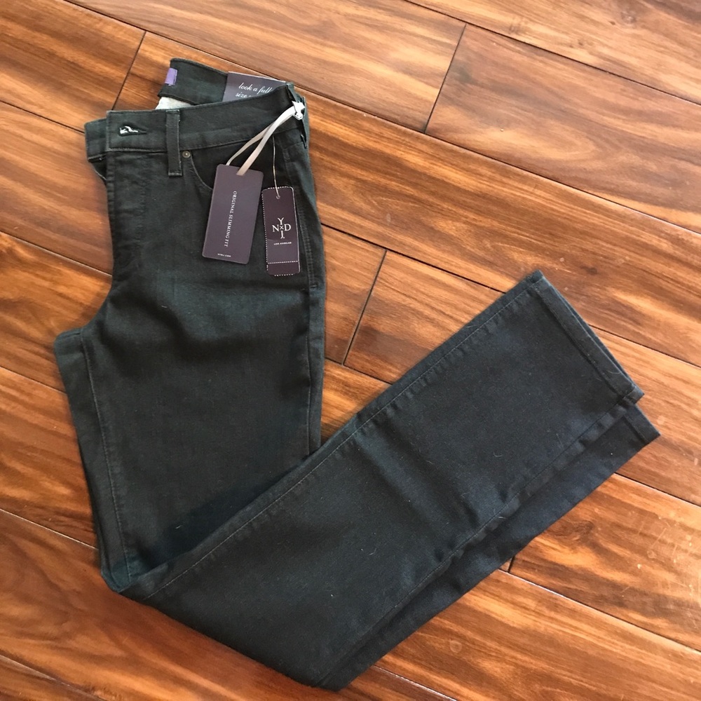 NYDJ Black Skinny Jeans Women’s Size 0 Slimming