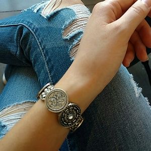 Silver plate bracelet with stretch