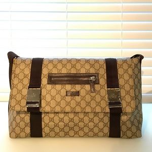 Gucci double buckle brown messenger bag