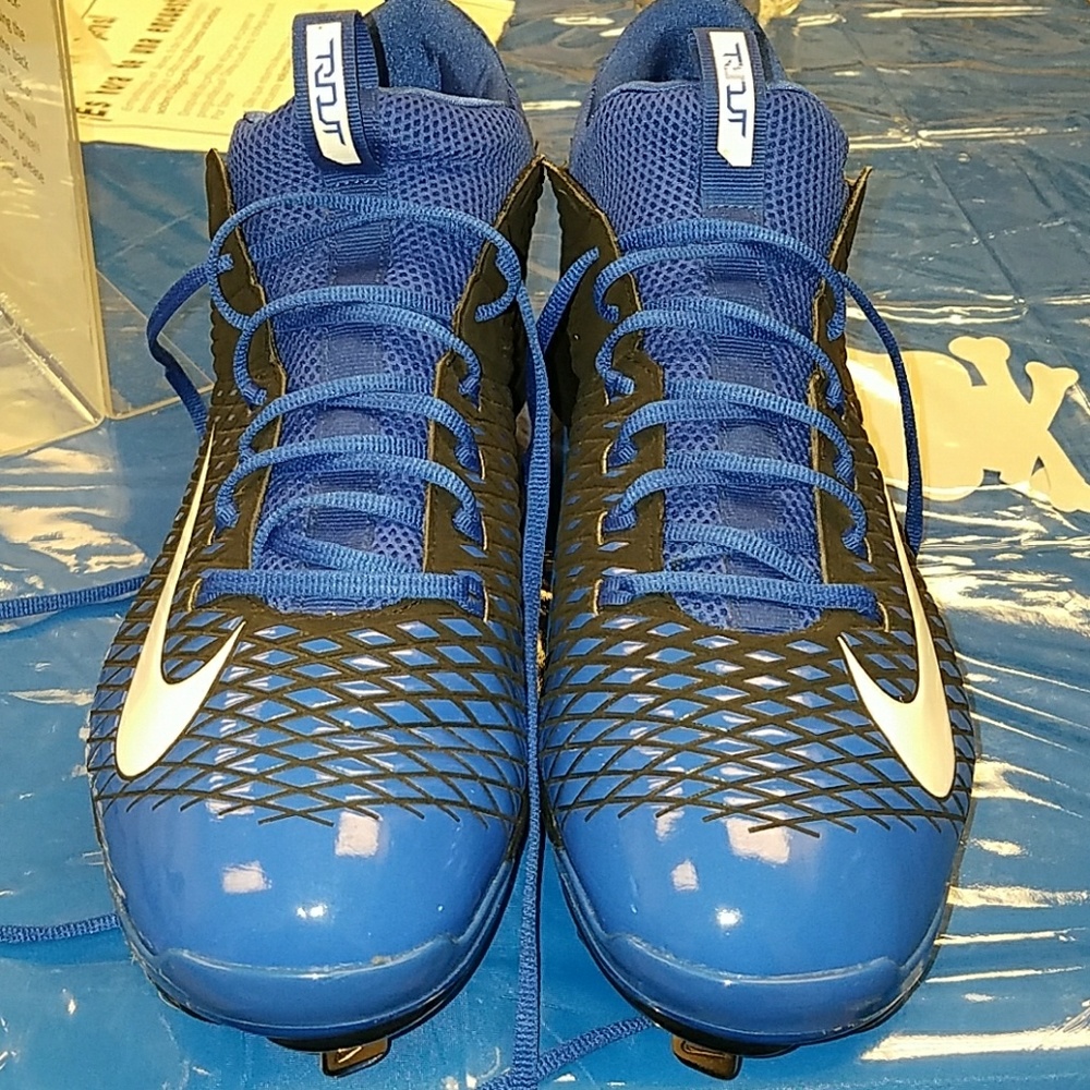 Nike Metal Baseball Cleats (New)