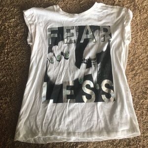 Forever 21 fearless shirt