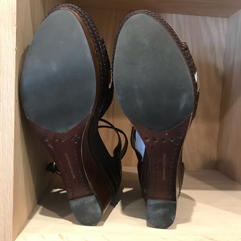 Frye Carlie Perf sandal wedges - Picture 4 of 5