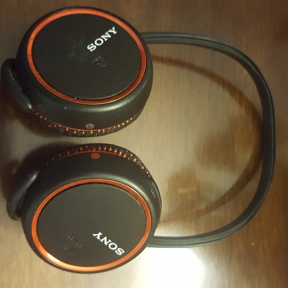 Sony bluetooth headphones