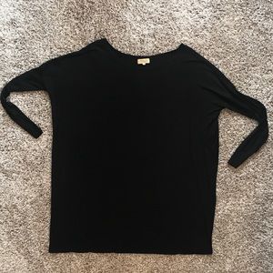 BLACK PIKO TUNIC SIZE M 🖤