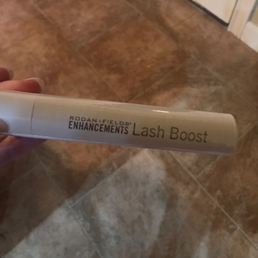 🎉SALE ENDS TODAY!🎉Rodan and Fields Lash Boost