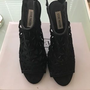 Steve Madden peep toes