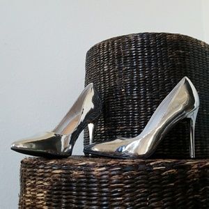 Anne Michelle silver heels