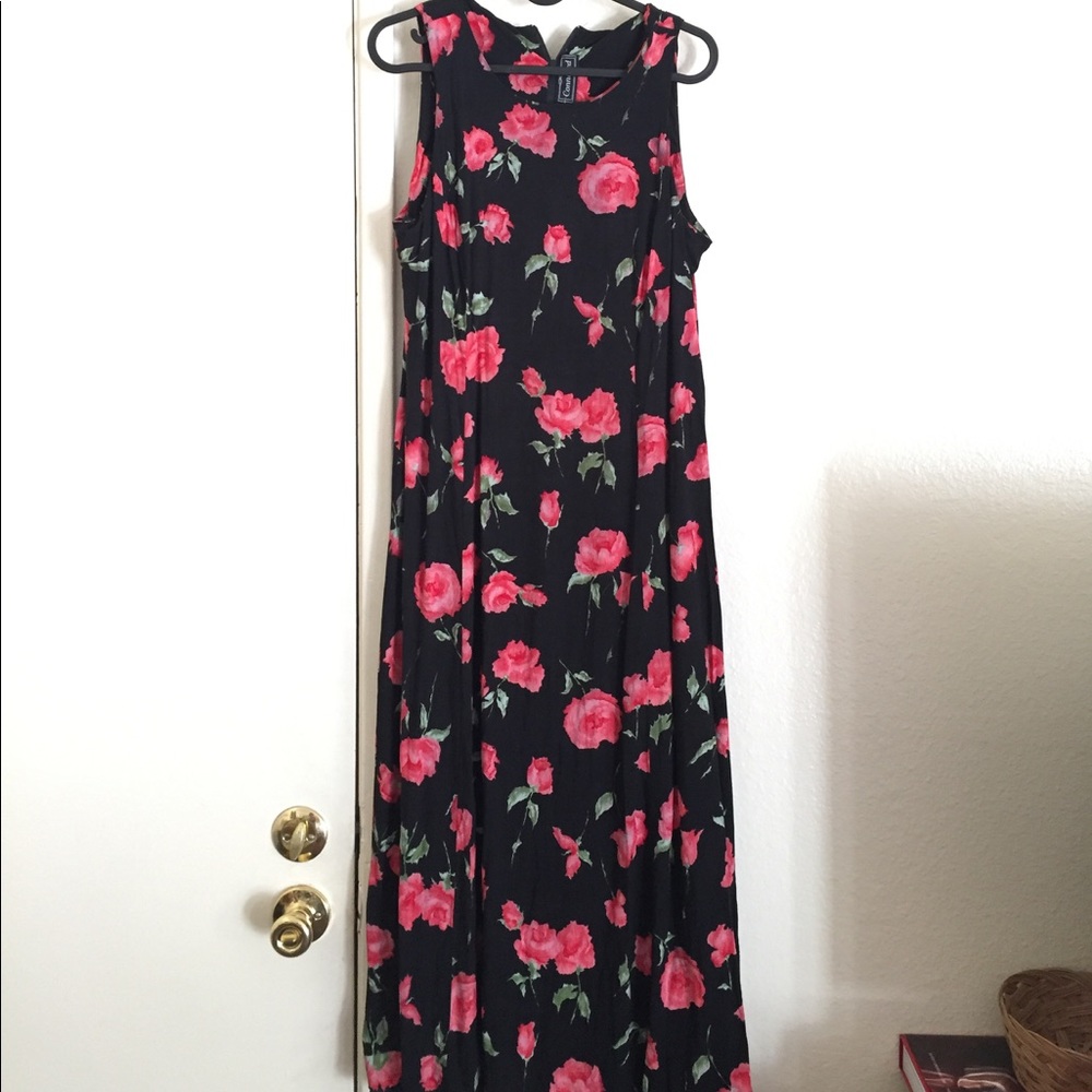 5/$25 Vintage 90s Maxi Black Floral Print Dress