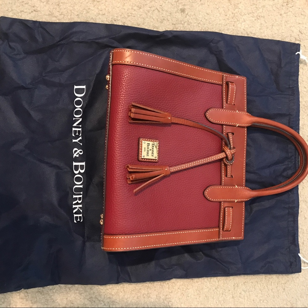 Dooney & Bourke Ariel Satchel with papers