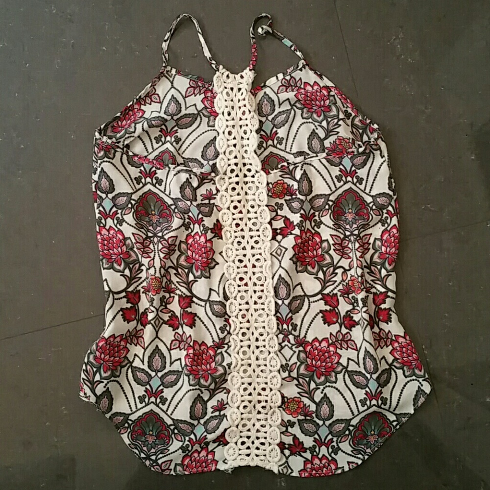 Crochet back top Small