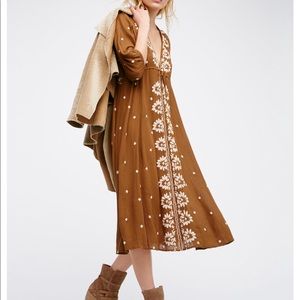 IN SEARCH OF FABLE GINGER COMBO DRESS