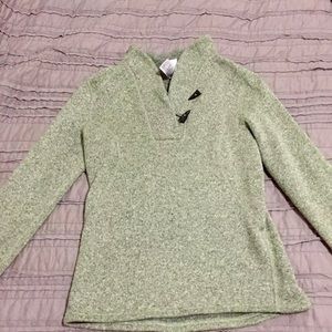 North face pullover