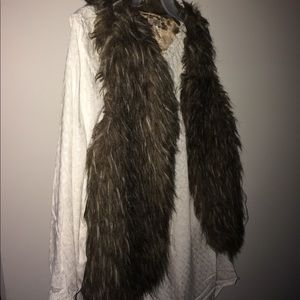 FUR vest 🌲