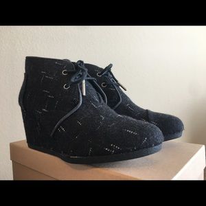 Toms Desert Wedge Black Dotted Wool