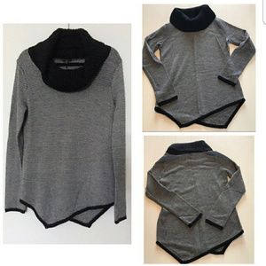 Final drop EXPRESS Cowl neck sweater