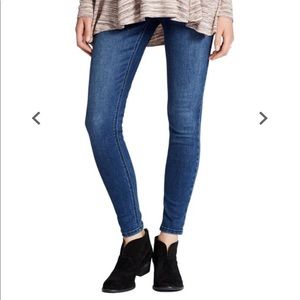 Jessica Simpson skinny maternity jeans