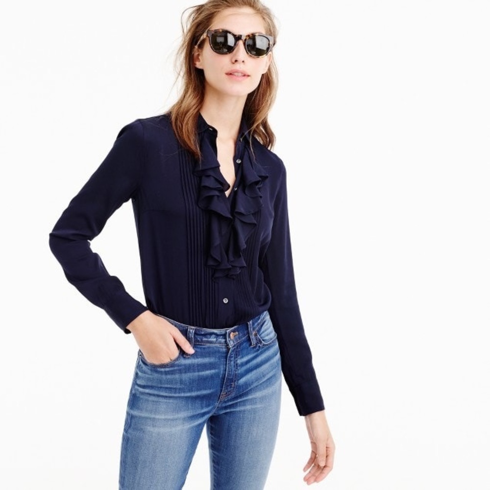 Tuxedo ruffle top with silk stretch in berry.NWT!
