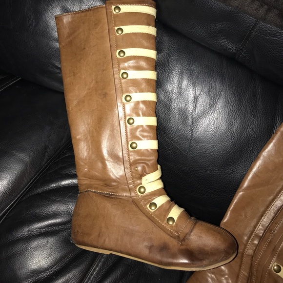 Knee boots - Picture 2 of 5