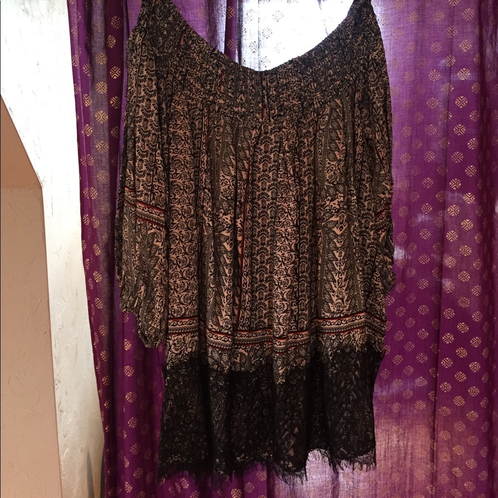 Never worn, Anthropologie, Off the shoulder blouse