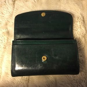 COACH DARK GREEN WALLET