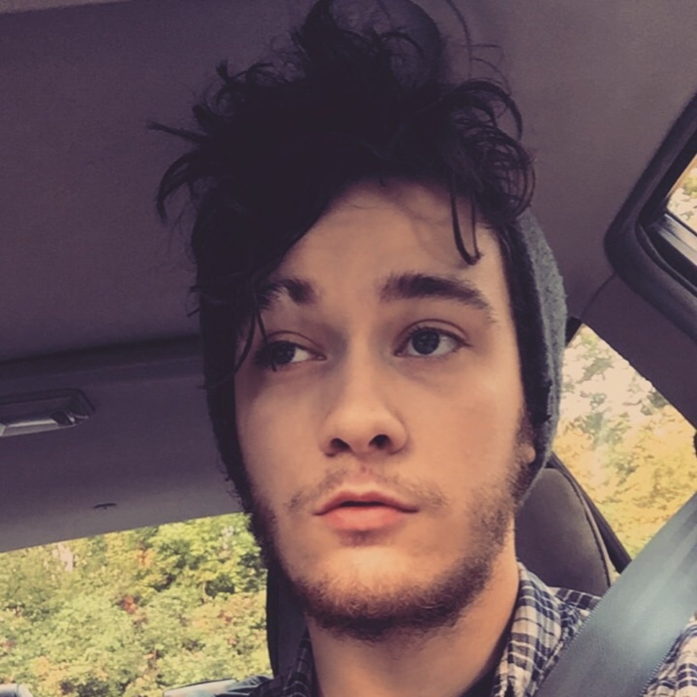 Meet your Posher, Liam