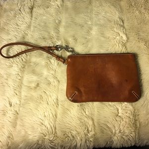 COACH SADDLE BROWN WRISTLET WALLET