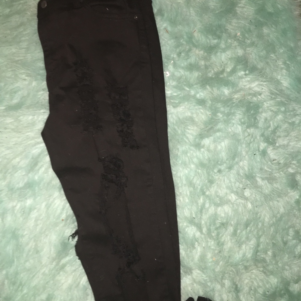 Ripped Black Skinny Boyfriend Jeans