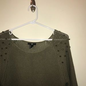Perfect Fall Sweater with Shoulder Detail