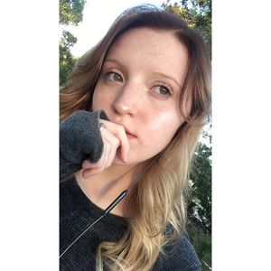 Meet your Posher, Bailey