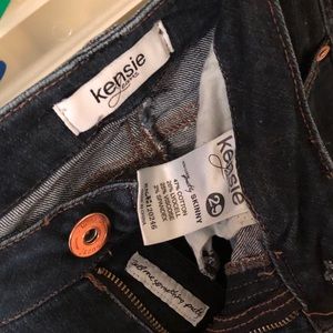 Kensie Skinny Jeans size 29