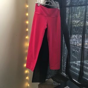 Lululemon Pink Wunder Under Crop