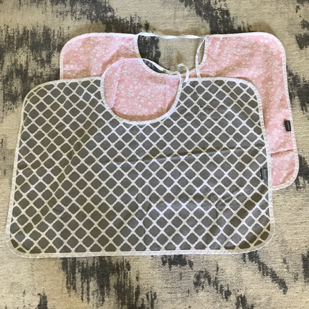 2 Kushies nursing canopy