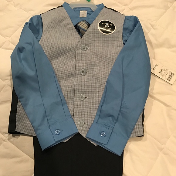 Kids four-piece suit - Picture 1 of 1