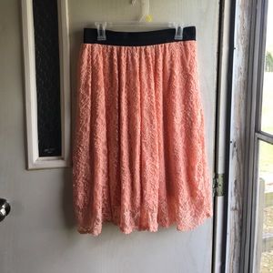Lace skirt