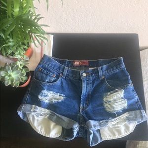 VINTAGE LEVIS 11 HUSKY 550™