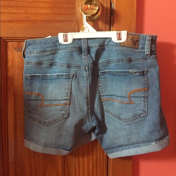 AE Jean Shorts - Picture 2 of 3