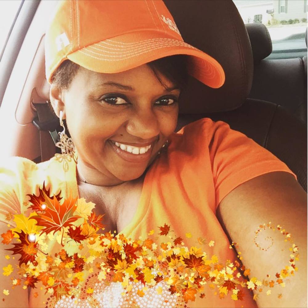 Meet your Posher, Mia