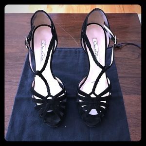 Oscar de la renta black suede heels