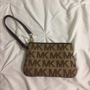 Michael Kors wristlet