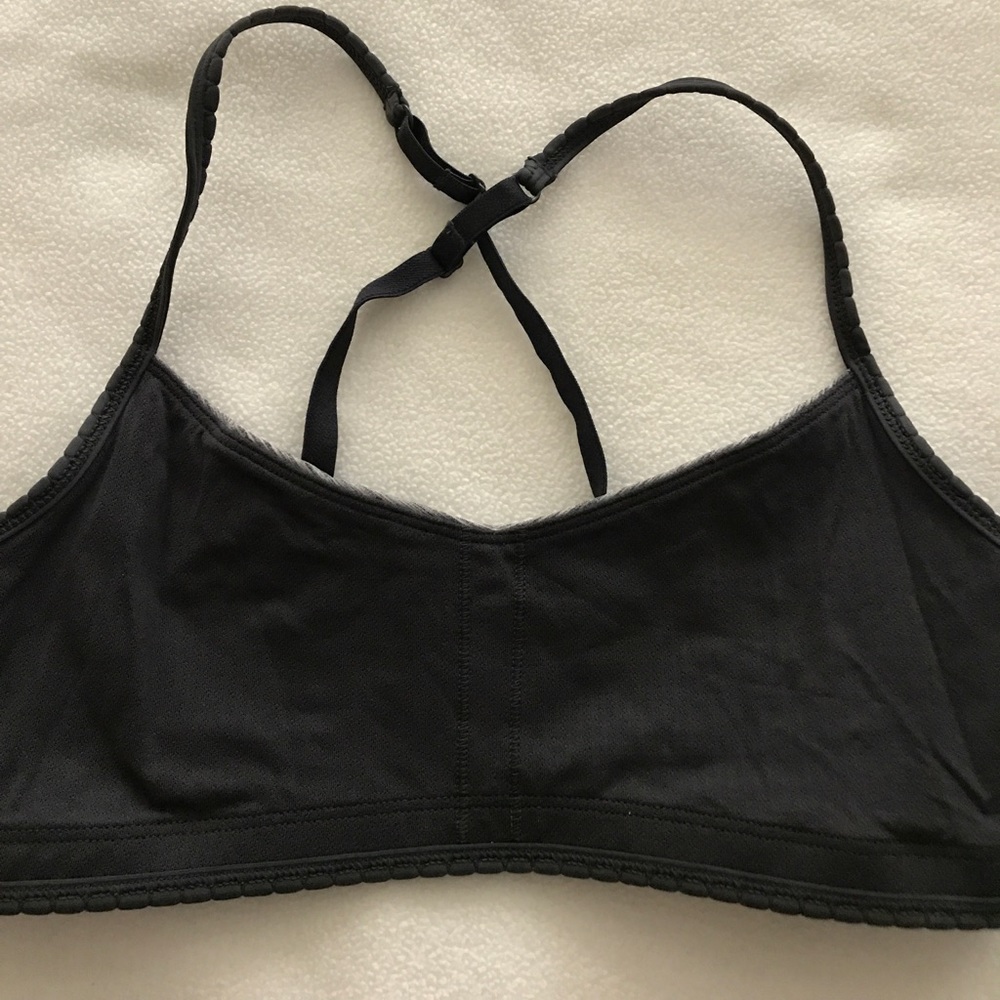 Lululemon top / bra