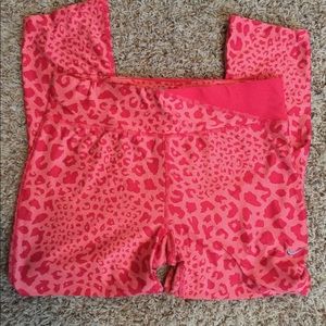 Nike cheetah workout leggings