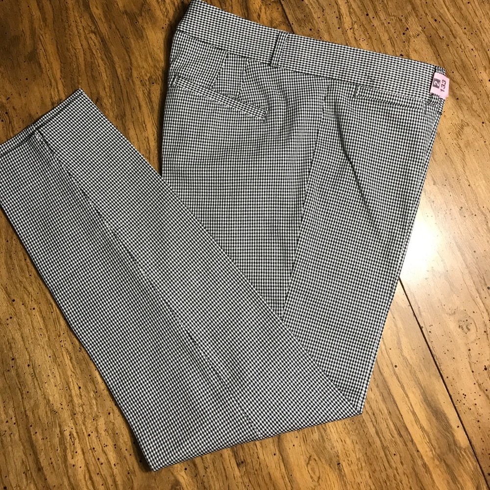 Banana Republic size 6 Sloan fit Pants!